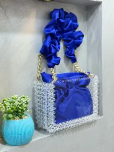 شنط كريستال