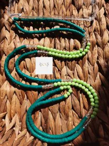 تعليقة هاتف طويلة